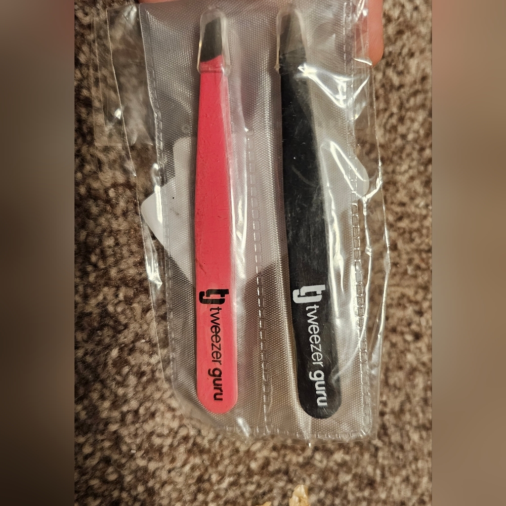 Tweezer Guru Tweezers